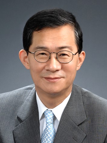 YoungPak Lee